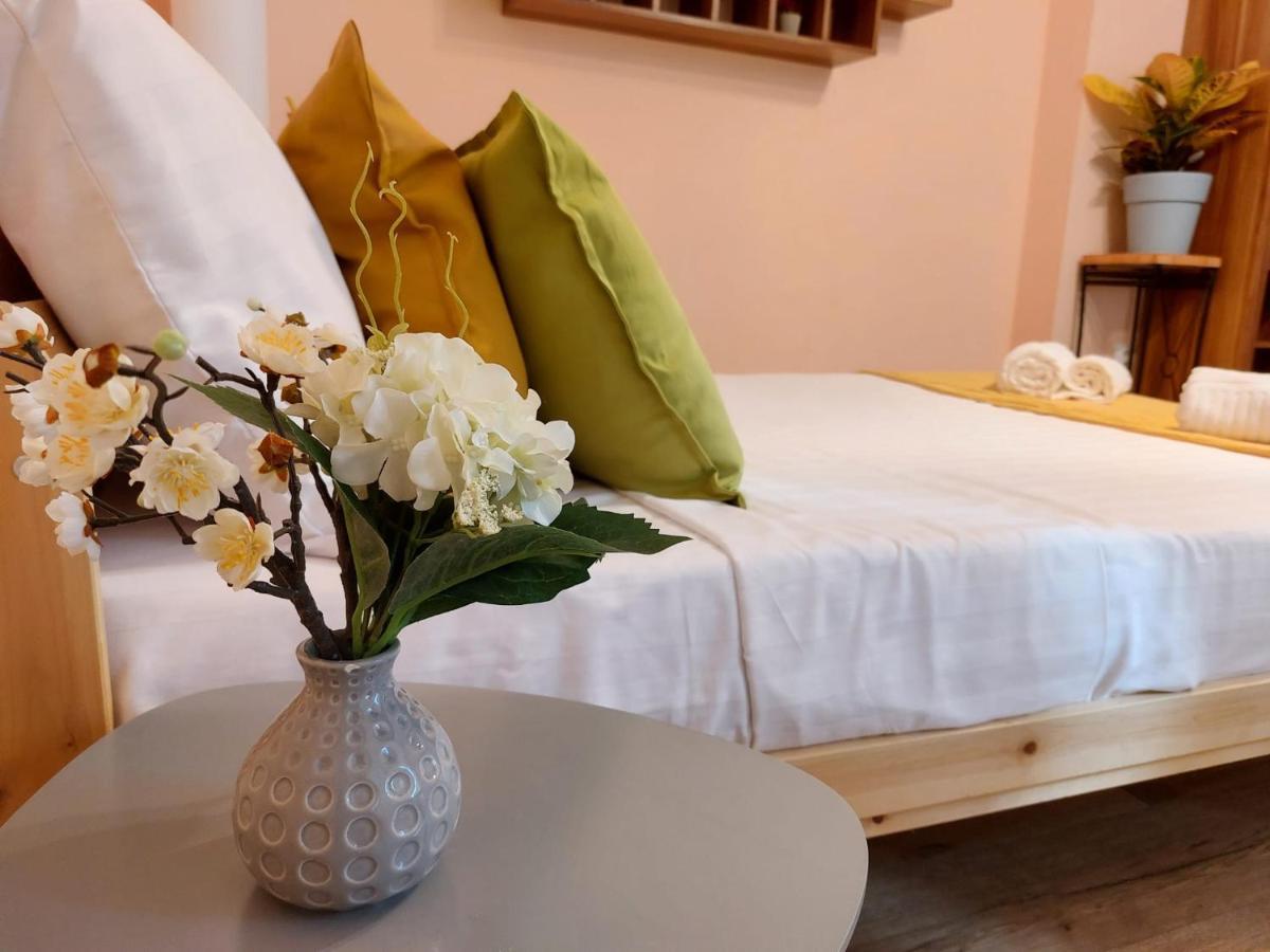 Laroka House Cosy Studio Universitate Bucureşti Eksteriør bilde