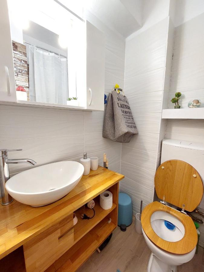 Laroka House Cosy Studio Universitate Bucureşti Eksteriør bilde